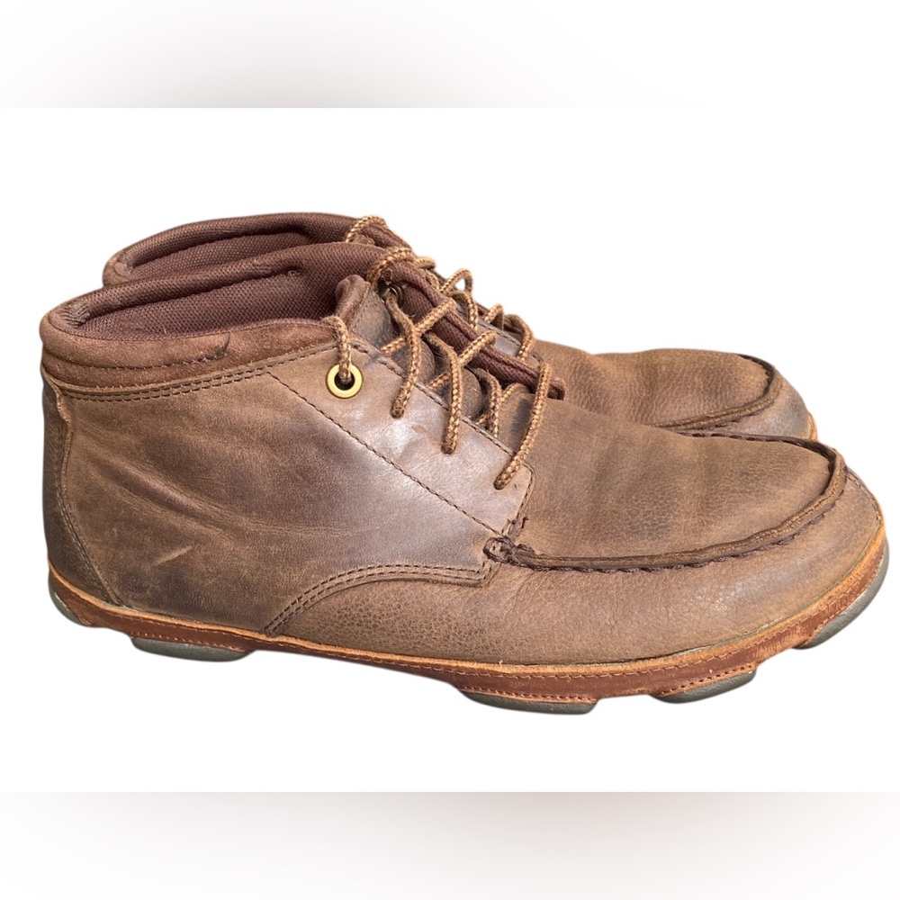 Brown Leather Chukka Boots